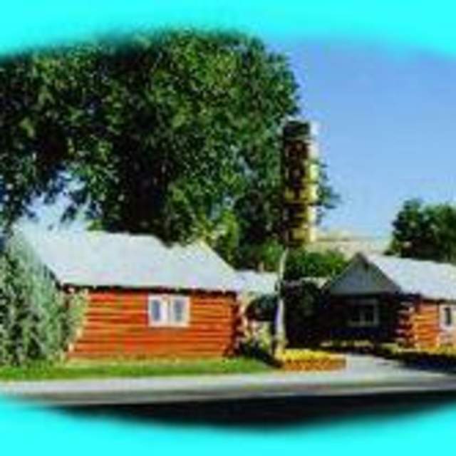 Roundtop Mountain Vista Cabins & Motel